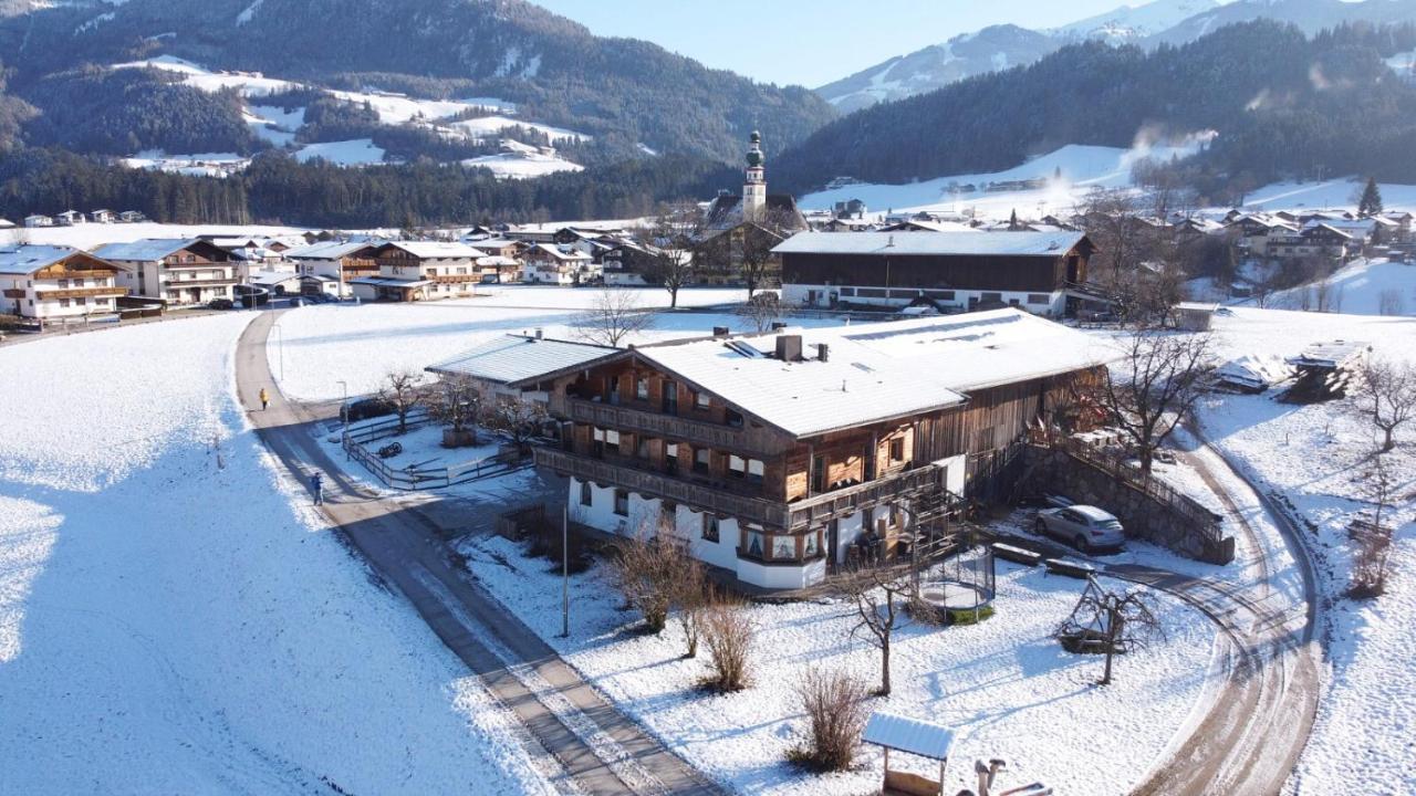 Готель Schwarzenbergerhof Райт-ім-Альпбахталь Екстер'єр фото